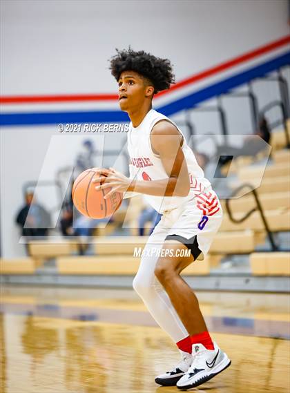 Thumbnail 2 in Oak Ridge vs MacArthur photogallery.