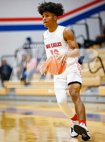 Thumbnail 2 in Oak Ridge vs MacArthur photogallery.