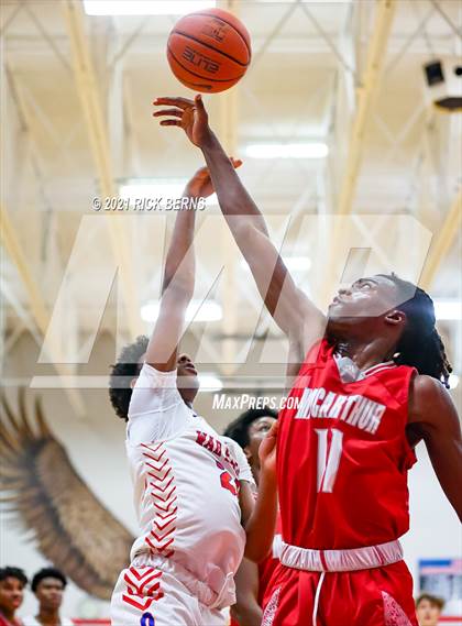 Thumbnail 2 in Oak Ridge vs MacArthur photogallery.
