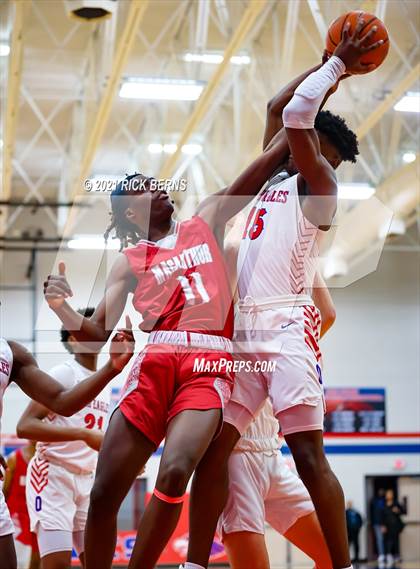 Thumbnail 1 in Oak Ridge vs MacArthur photogallery.
