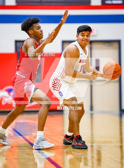 Thumbnail 1 in Oak Ridge vs MacArthur photogallery.