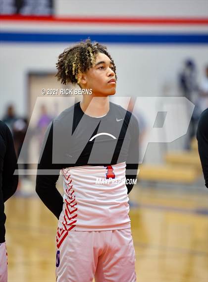 Thumbnail 2 in Oak Ridge vs MacArthur photogallery.