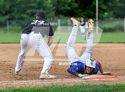 Thumbnail 1 in Assumption @ Davenport Central photogallery.