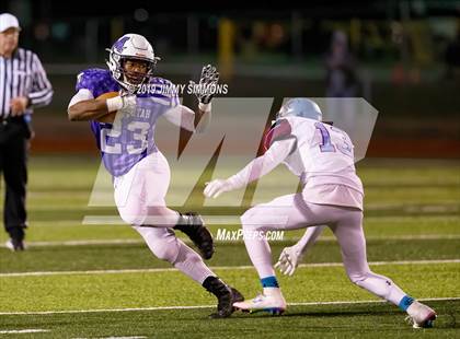 Thumbnail 3 in Kankakee @ Mascoutah (IHSA 5A Second Round Playoff) photogallery.