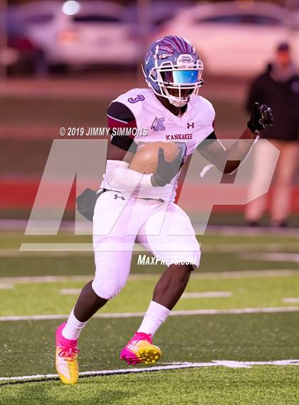 Thumbnail 2 in Kankakee @ Mascoutah (IHSA 5A Second Round Playoff) photogallery.