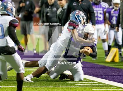 Thumbnail 1 in Kankakee @ Mascoutah (IHSA 5A Second Round Playoff) photogallery.