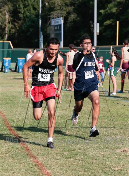 Thumbnail 3 in Andy Wells Invitational photogallery.