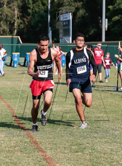 Thumbnail 2 in Andy Wells Invitational photogallery.