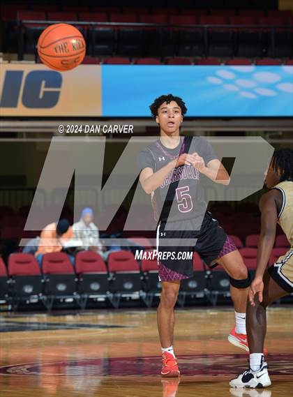 Thumbnail 2 in Scarsdale vs Xaverian (Public vs Catholic Hoops Showdown) photogallery.