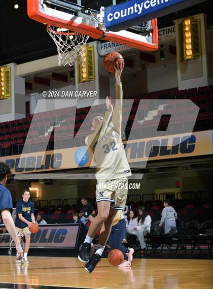 Thumbnail 1 in Scarsdale vs Xaverian (Public vs Catholic Hoops Showdown) photogallery.