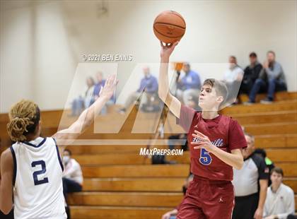 Thumbnail 1 in Huntsville vs W D Mohammed (Holiday Hoopsgiving Tournament) photogallery.