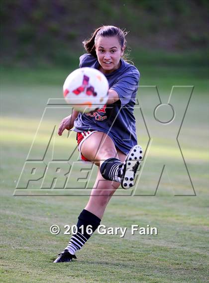 Thumbnail 3 in Baylor @ Soddy Daisy (Scrimmage)  photogallery.
