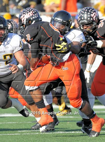 Thumbnail 2 in Antioch vs. Pittsburg (Big Little Game) photogallery.