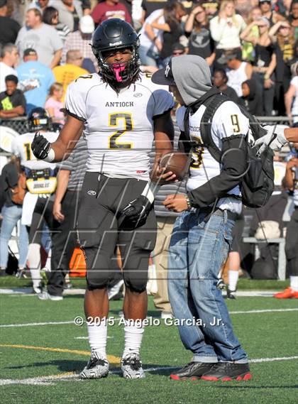 Thumbnail 2 in Antioch vs. Pittsburg (Big Little Game) photogallery.