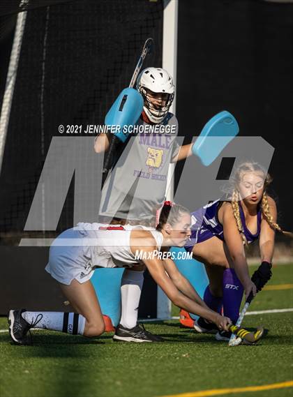 Thumbnail 3 in Male @ DuPont Manual photogallery.