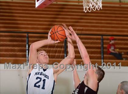 Thumbnail 1 in Anderson County vs Leslie Co, KY (Maryville Christmas Invitational Tournament)  photogallery.