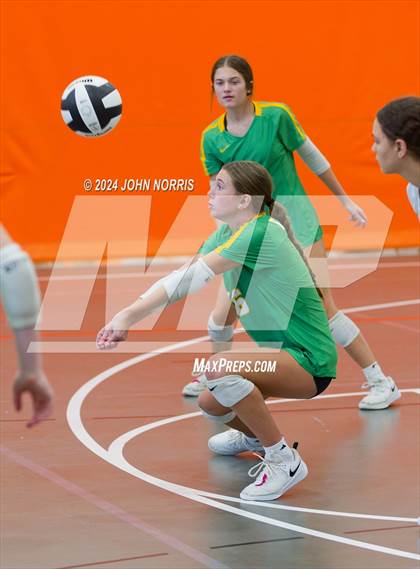 Thumbnail 2 in Rochester vs. Tippecanoe Valley (Warsaw Invite) photogallery.