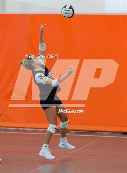 Thumbnail 1 in Rochester vs. Tippecanoe Valley (Warsaw Invite) photogallery.