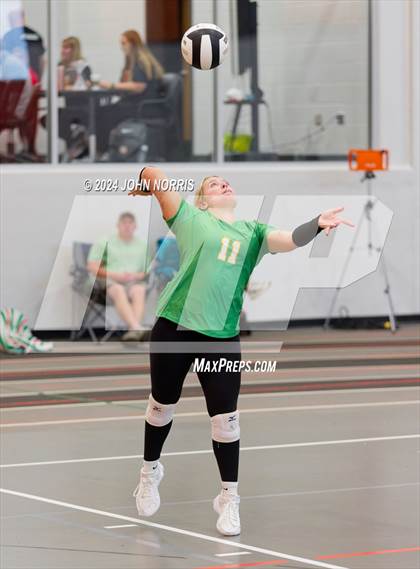 Thumbnail 1 in Rochester vs. Tippecanoe Valley (Warsaw Invite) photogallery.