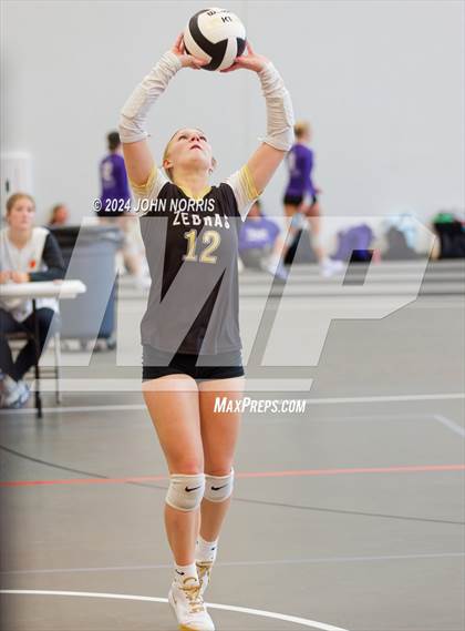Thumbnail 1 in Rochester vs. Tippecanoe Valley (Warsaw Invite) photogallery.