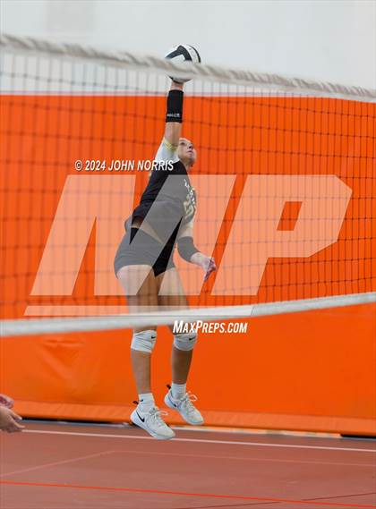 Thumbnail 2 in Rochester vs. Tippecanoe Valley (Warsaw Invite) photogallery.
