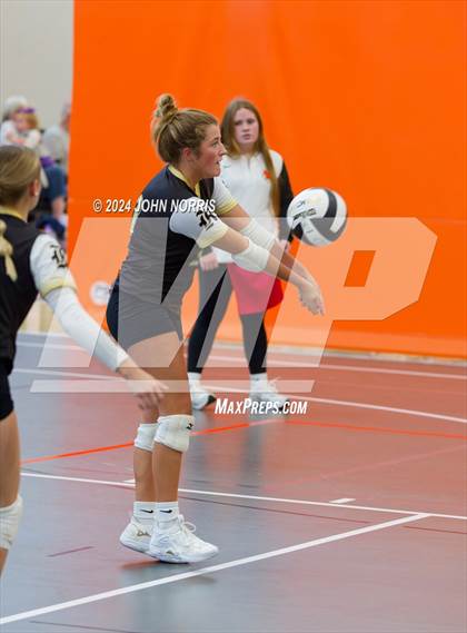 Thumbnail 1 in Rochester vs. Tippecanoe Valley (Warsaw Invite) photogallery.