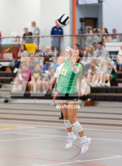 Thumbnail 1 in Rochester vs. Tippecanoe Valley (Warsaw Invite) photogallery.