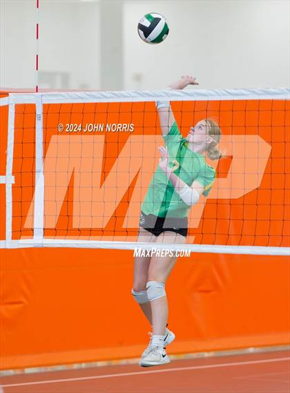 Thumbnail 3 in Rochester vs. Tippecanoe Valley (Warsaw Invite) photogallery.