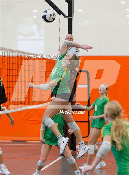 Thumbnail 1 in Rochester vs. Tippecanoe Valley (Warsaw Invite) photogallery.