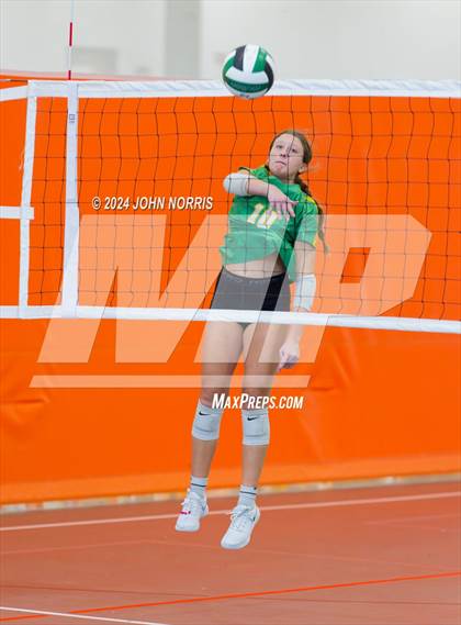 Thumbnail 2 in Rochester vs. Tippecanoe Valley (Warsaw Invite) photogallery.