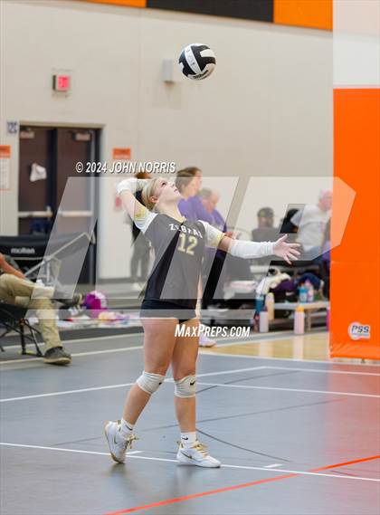 Thumbnail 1 in Rochester vs. Tippecanoe Valley (Warsaw Invite) photogallery.