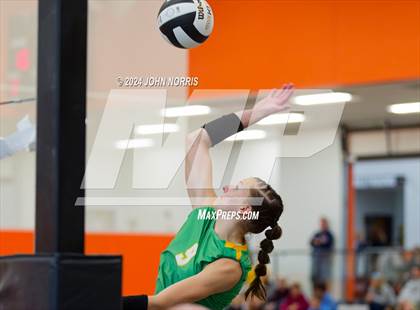 Thumbnail 3 in Rochester vs. Tippecanoe Valley (Warsaw Invite) photogallery.