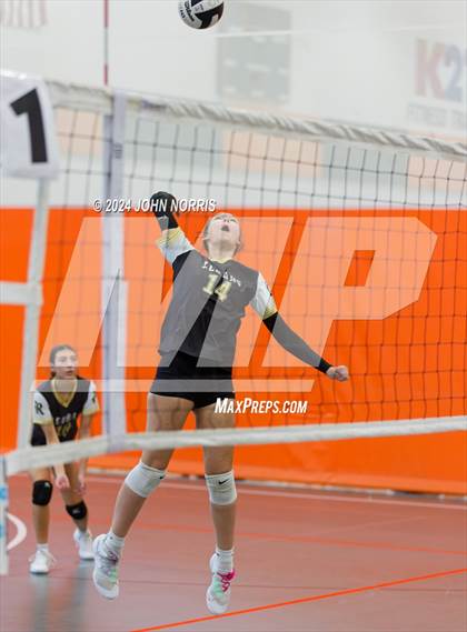 Thumbnail 1 in Rochester vs. Tippecanoe Valley (Warsaw Invite) photogallery.