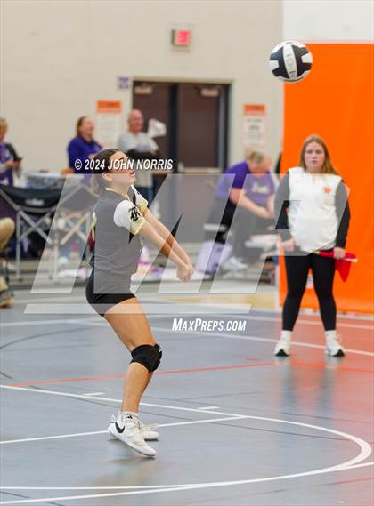 Thumbnail 2 in Rochester vs. Tippecanoe Valley (Warsaw Invite) photogallery.