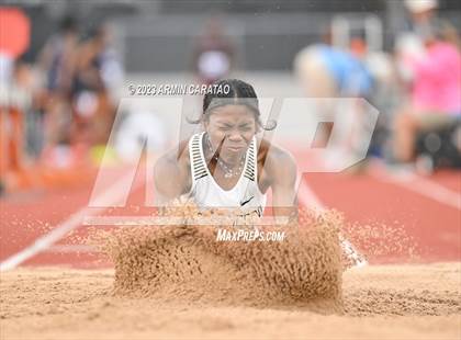 Thumbnail 1 in UIL 5A Track & Field Finals photogallery.