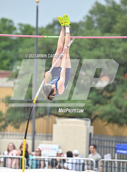 Thumbnail 2 in UIL 5A Track & Field Finals photogallery.