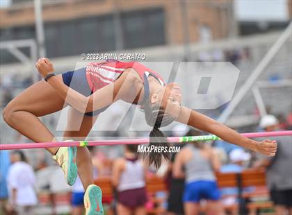 Thumbnail 1 in UIL 5A Track & Field Finals photogallery.
