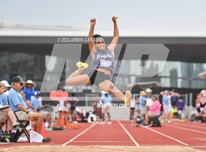 Thumbnail 1 in UIL 5A Track & Field Finals photogallery.