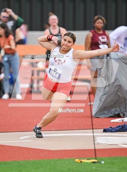 Thumbnail 3 in UIL 5A Track & Field Finals photogallery.