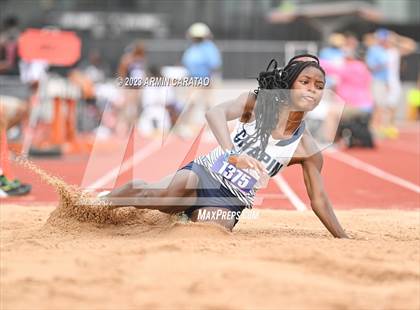 Thumbnail 3 in UIL 5A Track & Field Finals photogallery.