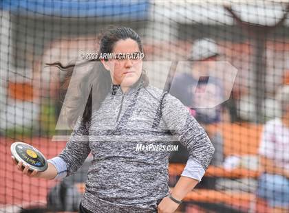 Thumbnail 2 in UIL 5A Track & Field Finals photogallery.