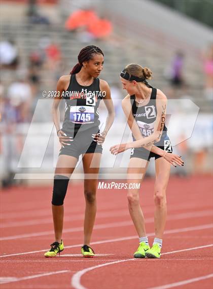 Thumbnail 1 in UIL 5A Track & Field Finals photogallery.