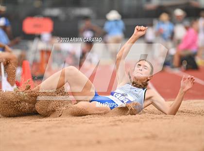Thumbnail 1 in UIL 5A Track & Field Finals photogallery.