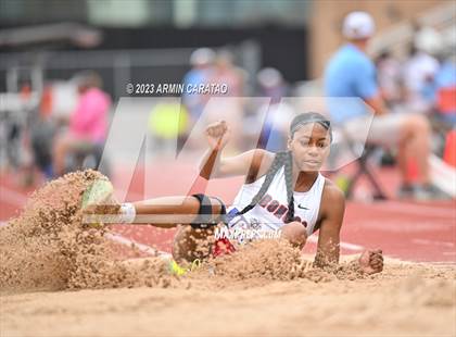 Thumbnail 3 in UIL 5A Track & Field Finals photogallery.