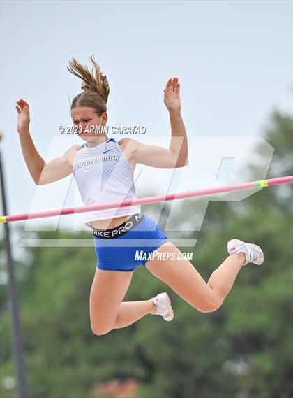 Thumbnail 2 in UIL 5A Track & Field Finals photogallery.