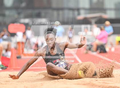 Thumbnail 3 in UIL 5A Track & Field Finals photogallery.