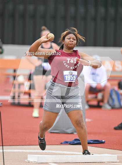 Thumbnail 2 in UIL 5A Track & Field Finals photogallery.