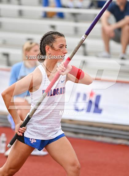 Thumbnail 3 in UIL 5A Track & Field Finals photogallery.