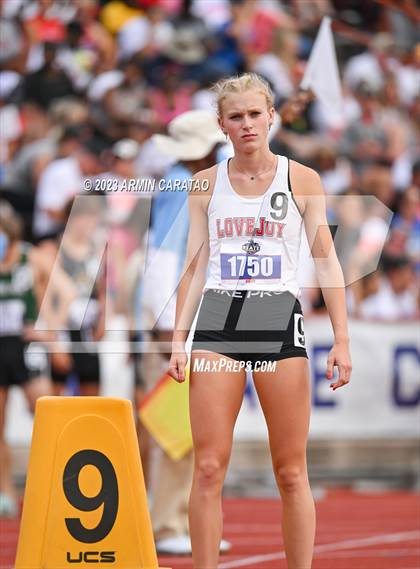 Thumbnail 2 in UIL 5A Track & Field Finals photogallery.