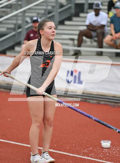 Thumbnail 2 in UIL 5A Track & Field Finals photogallery.